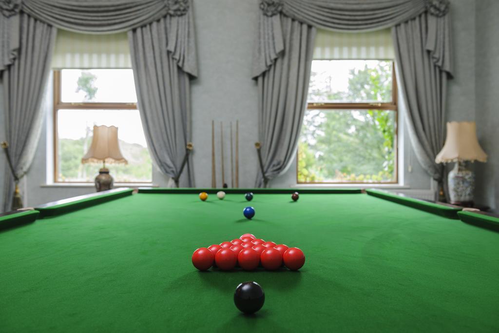 לנגפני Tre-Ysgawen Hall & Spa מראה חיצוני תמונה